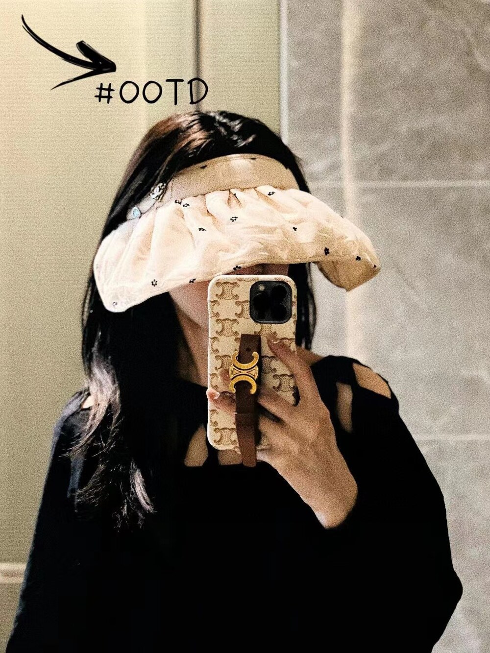 Chanel Tulle Bow Sun Visor in Beige - Picture 8 of 8
